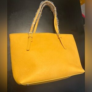 Urban Expressions Robi Classic Work Tote